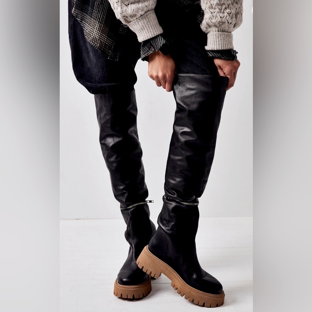 FP-Ziggy Over the Knee Zip off boots
